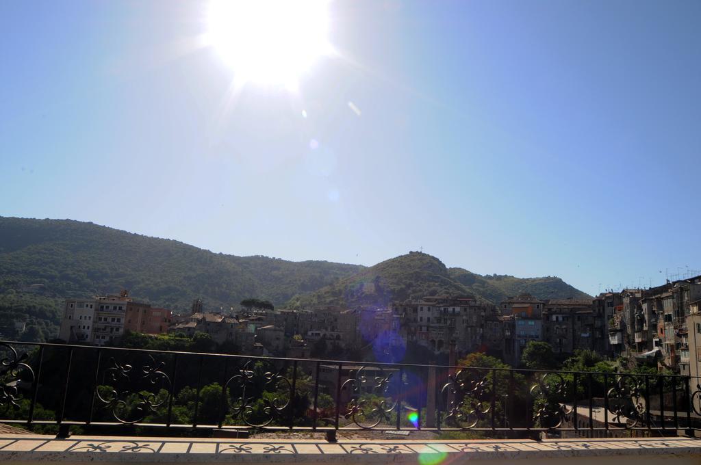 La Dimora Del Ghibellino Tivoli Quarto foto